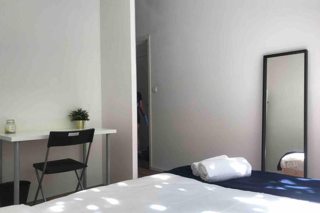 New Cozy Room With Private Bathroom Delft City P-Room 1 エクステリア 写真