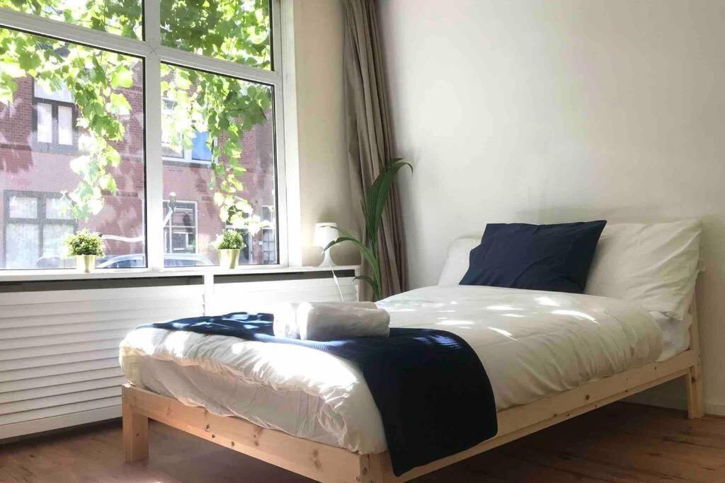 New Cozy Room With Private Bathroom Delft City P-Room 1 エクステリア 写真